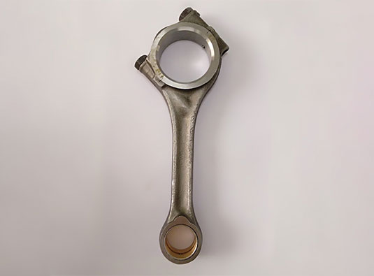 Deutz FL912 engine connecting rod