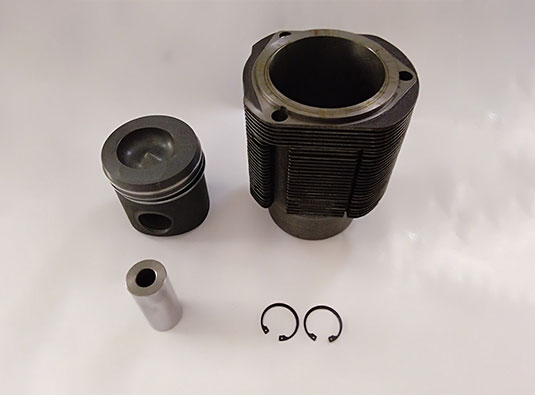 Deutz FL912 engine cylinder liner kit 3 rings