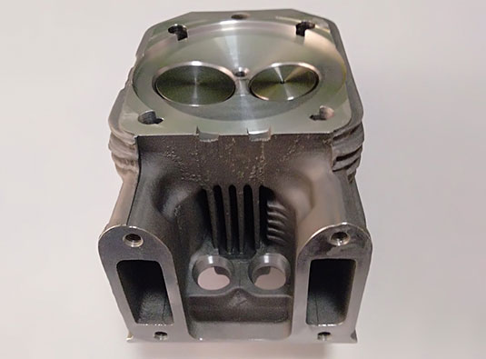 Deutz D914L04 engine cylinder head assembly