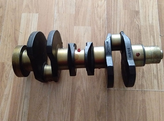 Deutz F3L1011F engine parts crankshaft