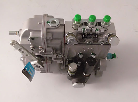 Deutz F3L912 engine fuel injection pump