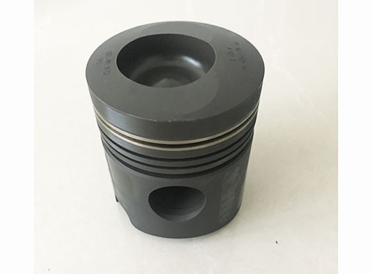 Deutz FL913 engine piston 4 rings