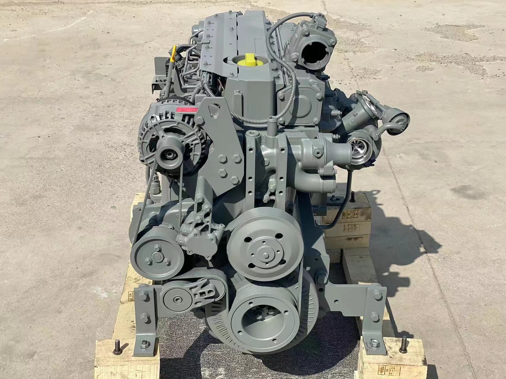 Deutz engine TCD2013L042V