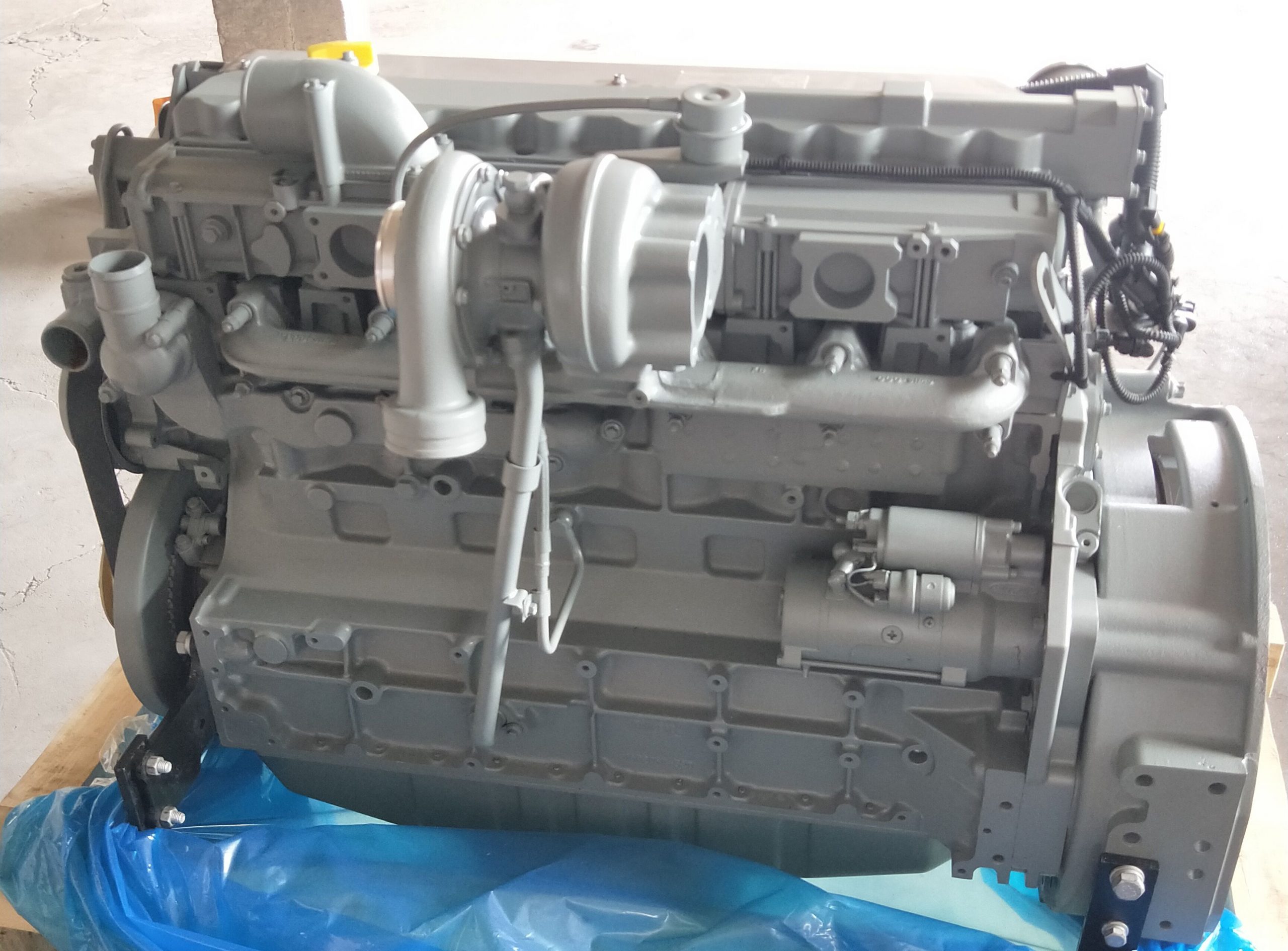 Deutz engine TCD2013L062V